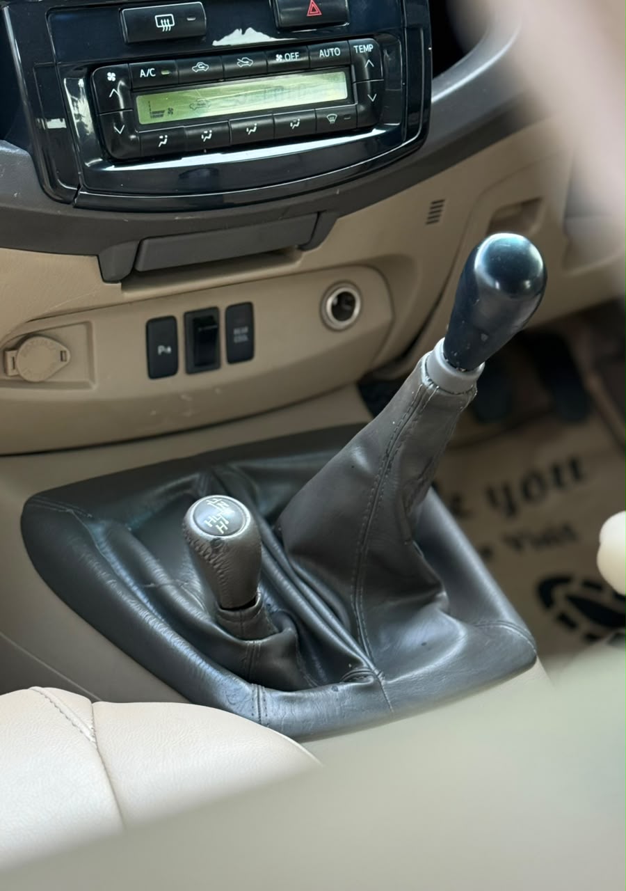 Toyota Fortuner - Image 11